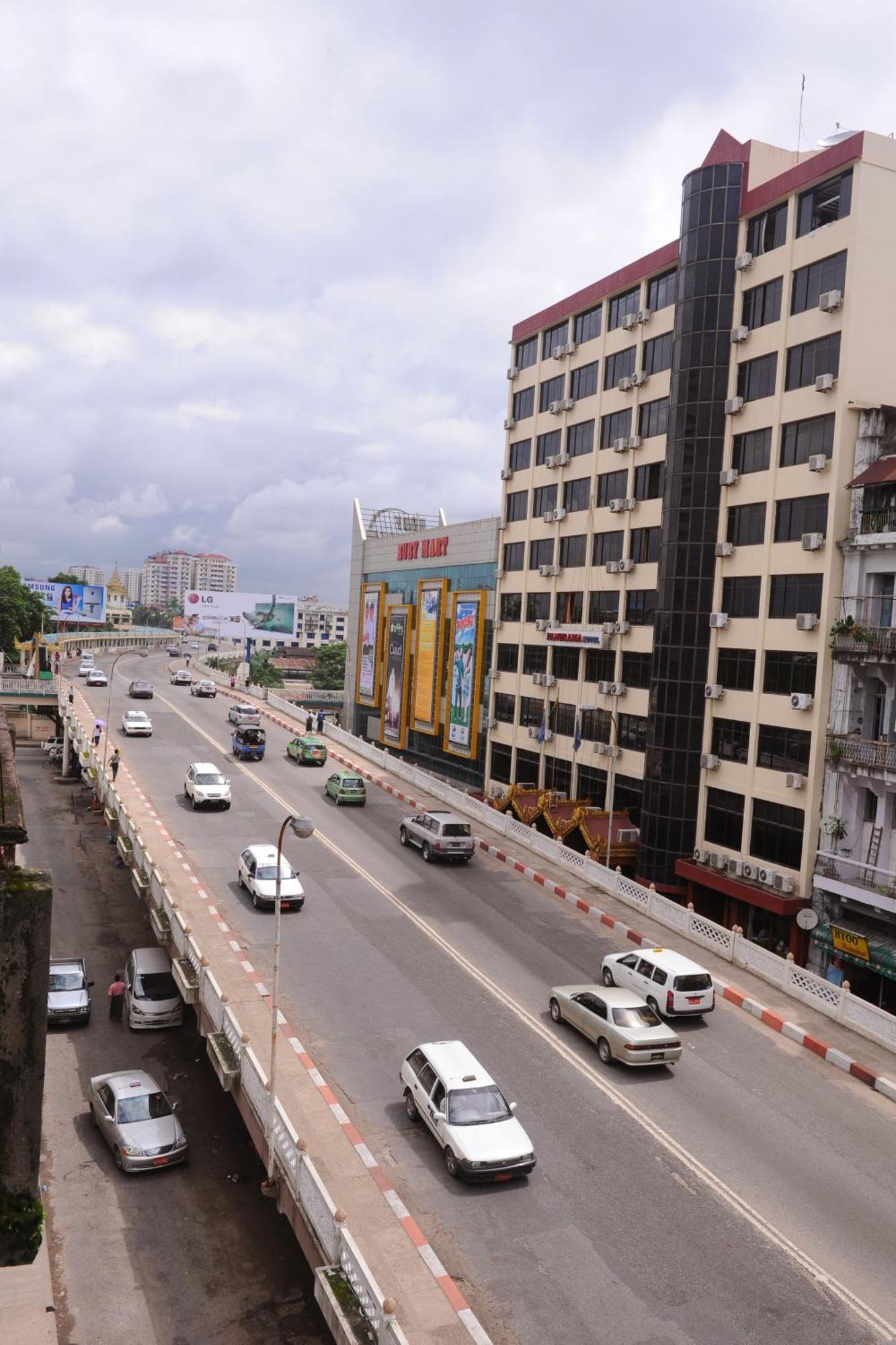 Panorama 3* Yangon